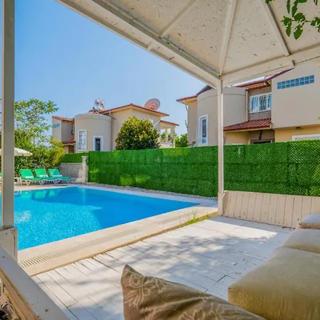 Hotel Infinity White Fethiye